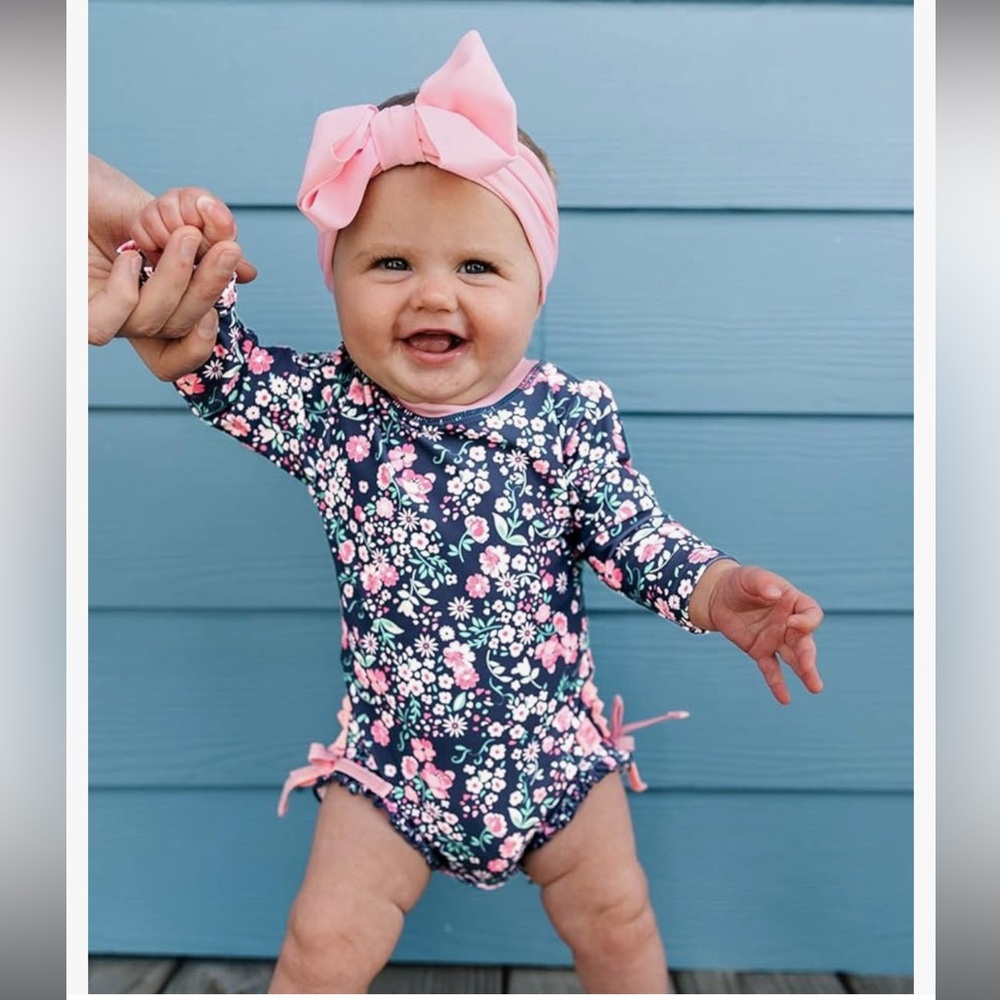 Ruffle Butts Baby Girls UPF 50+ Sun Protection Floral Moonlit Meadow Rash Guard - Picture 2 of 7